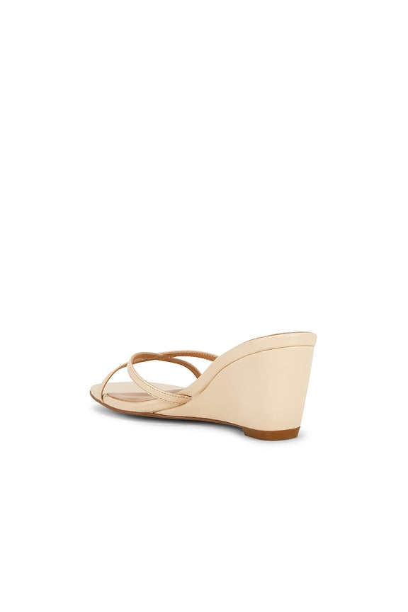 Clarice Wedge