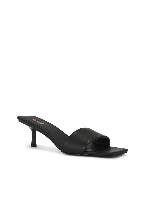 Isabelline Sandal