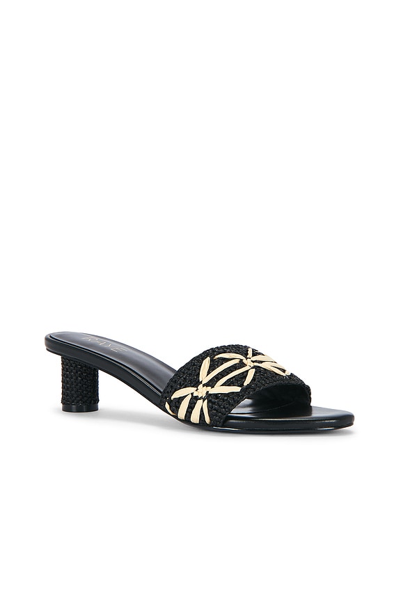 Lillian Sandal