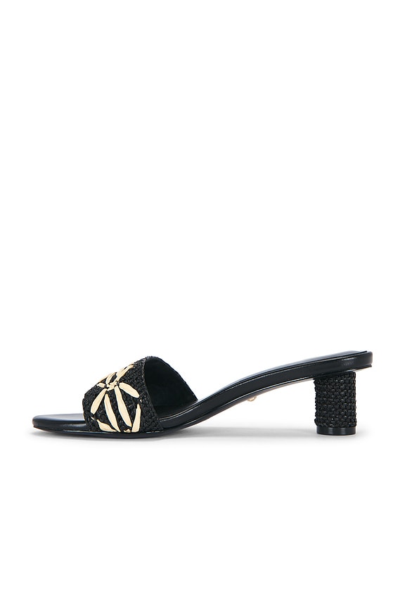 Lillian Sandal