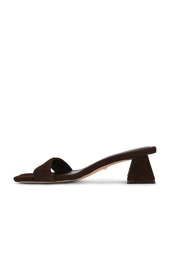 Julie Heel