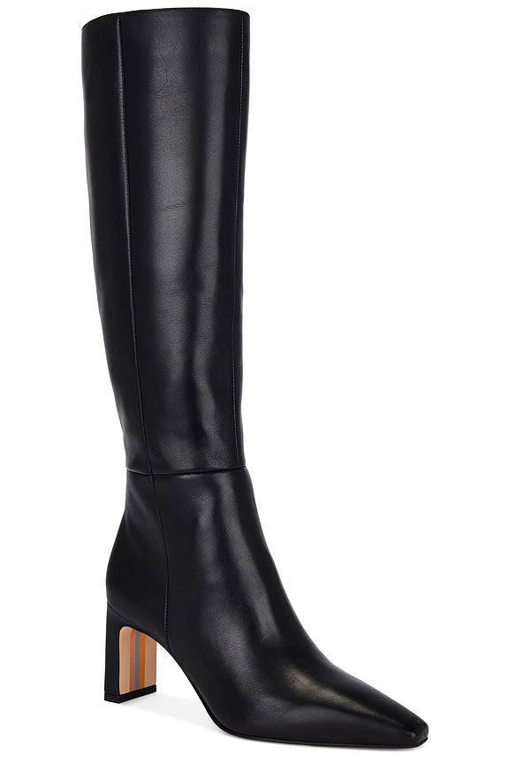 Sylvia Boot