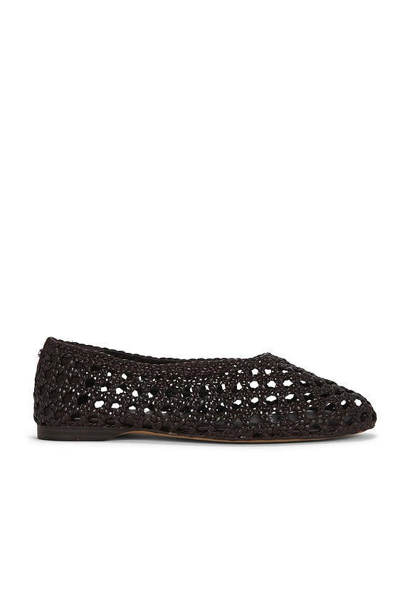 Shira Flat