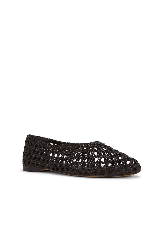 Shira Flat