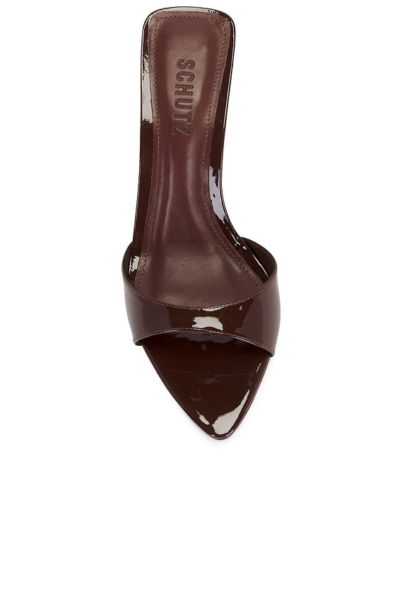 Elodie Sandal