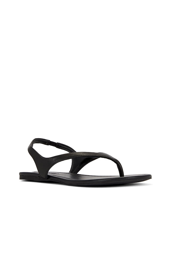 Nessa Sandal