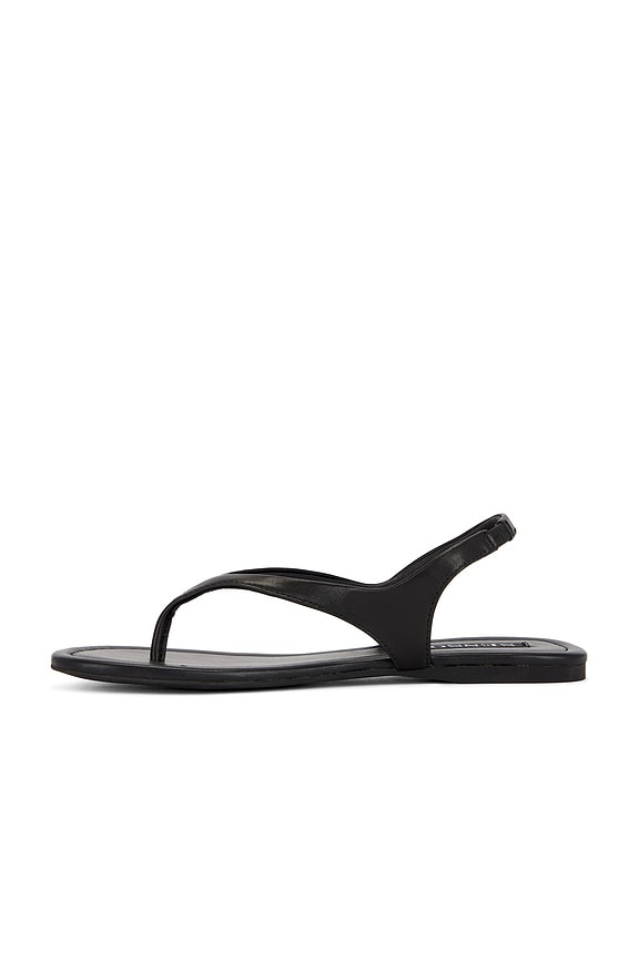 Nessa Sandal