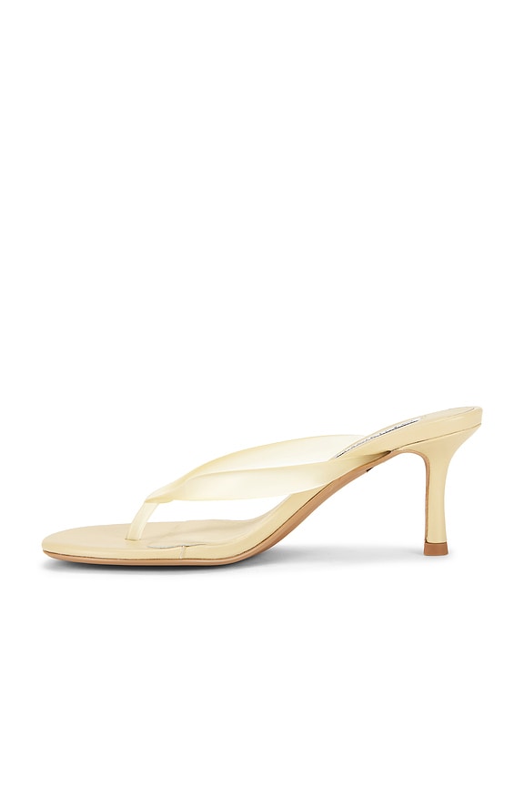 Flowe Sandal