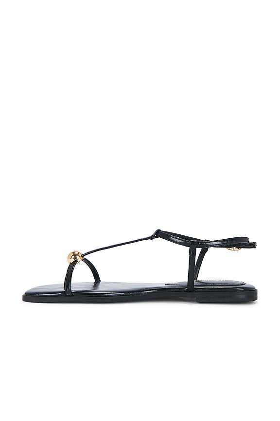 Ritzy Sandal
