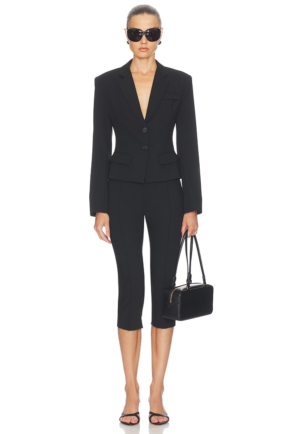 Pintuck Capri