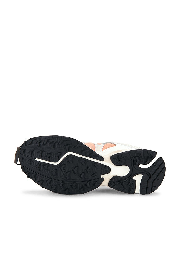 XT-Whisper Sneaker