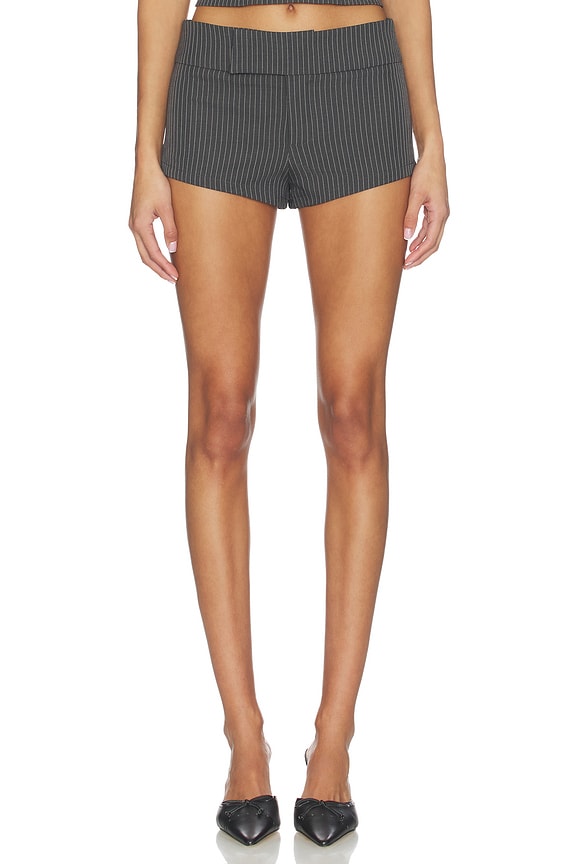 Agnes Hot Short