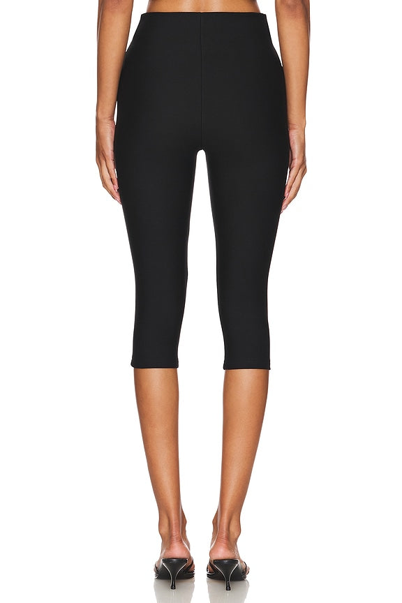 Chaya Capri