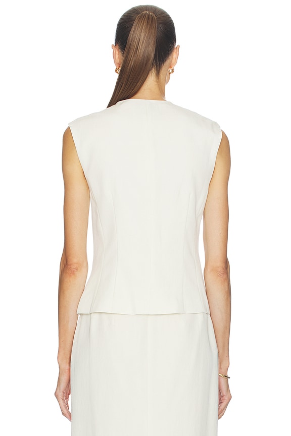 Elira Vest