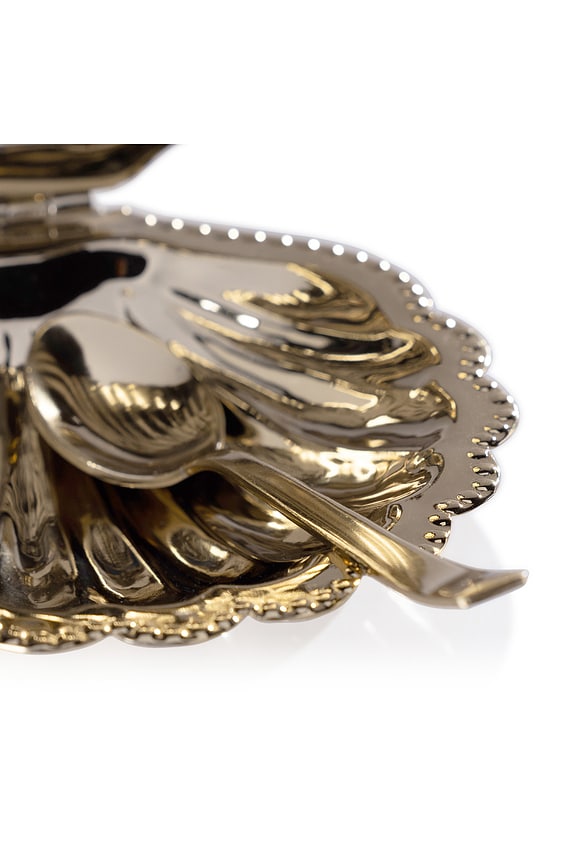 Cap Ferrat Fan Shell Lidded Bowl With Spoon