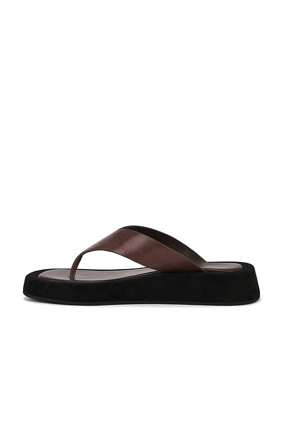 Ives Sandal