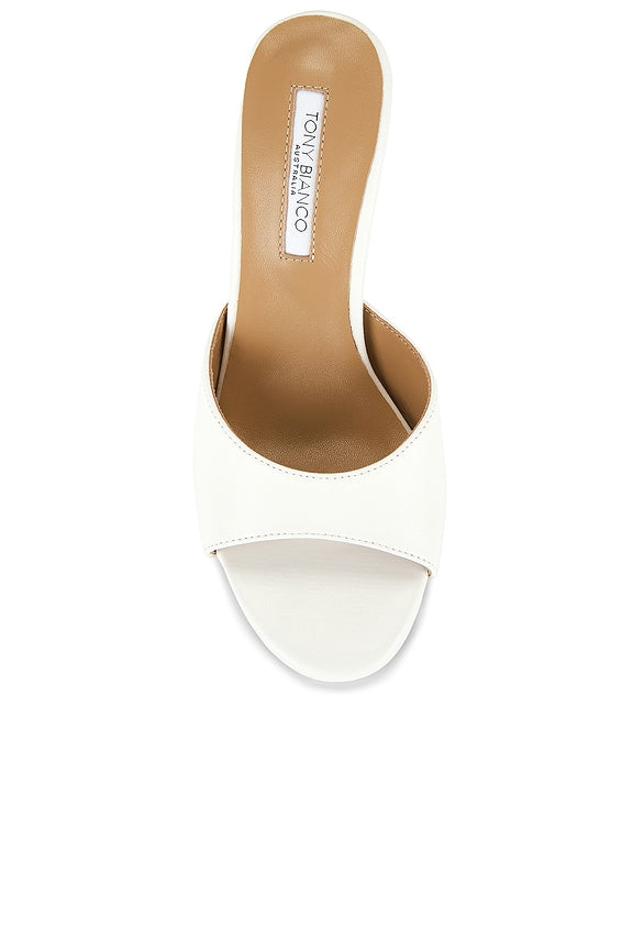 Victoria Sandal