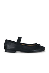 Caspian Mary Jane Flat