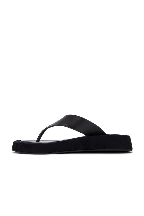 Ives Sandal