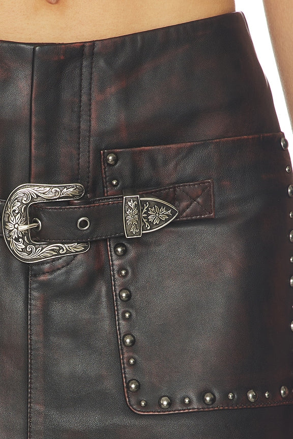 Low Rise Buckle Skirt