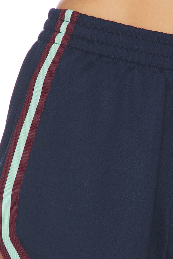 Cleopatra Short
