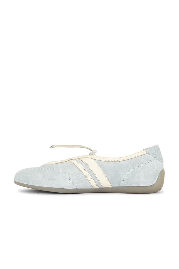 Hollie Suede Sneaker