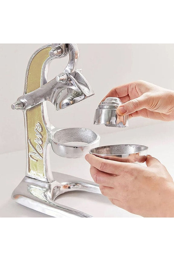 Small Citrus Juicer